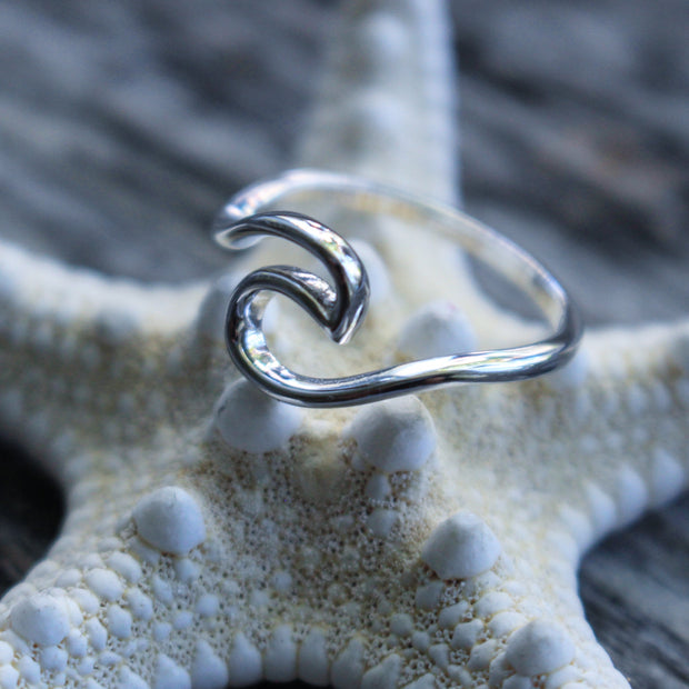 Sea Candy Ring: Simple Wave Sterling Silver